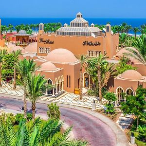 Grand Makadi - Couples And Families Only